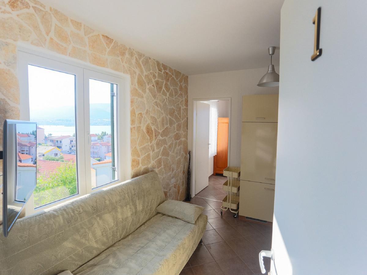 Apartment Nanito Trogir Exterior photo